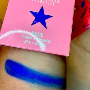 Jeffree Star Soaked single shadow